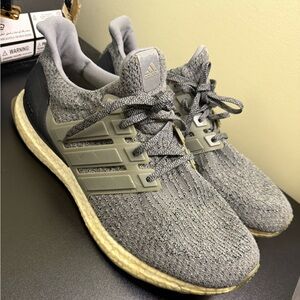 adidas UltraBoost  Men’s Shoes Size 11